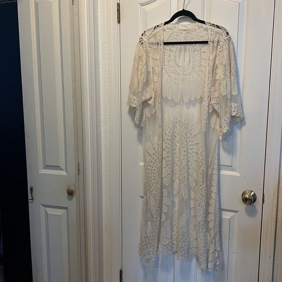 Top - Picture 4 of 4